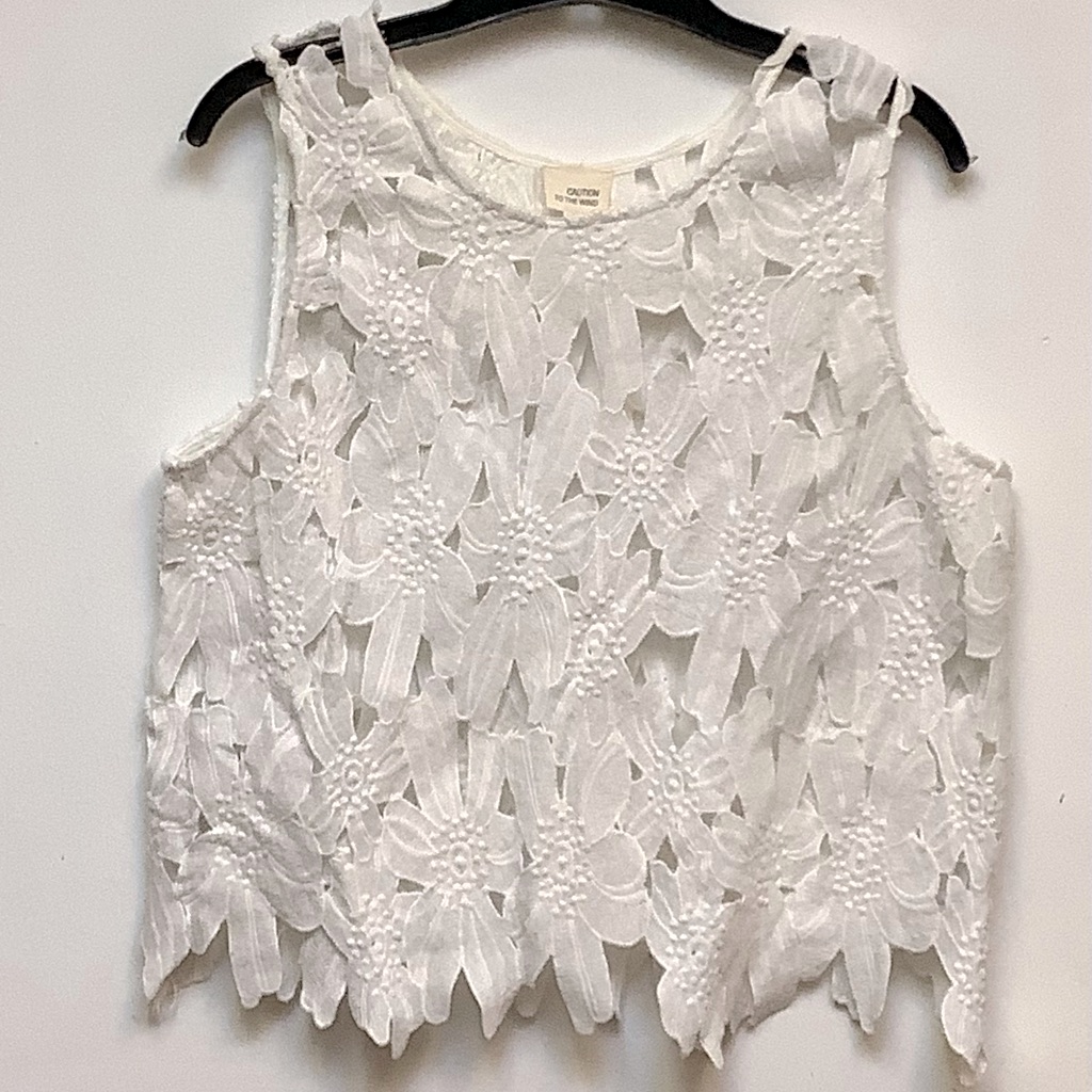 Caution To The Wind Brand Size Large White Flower Print